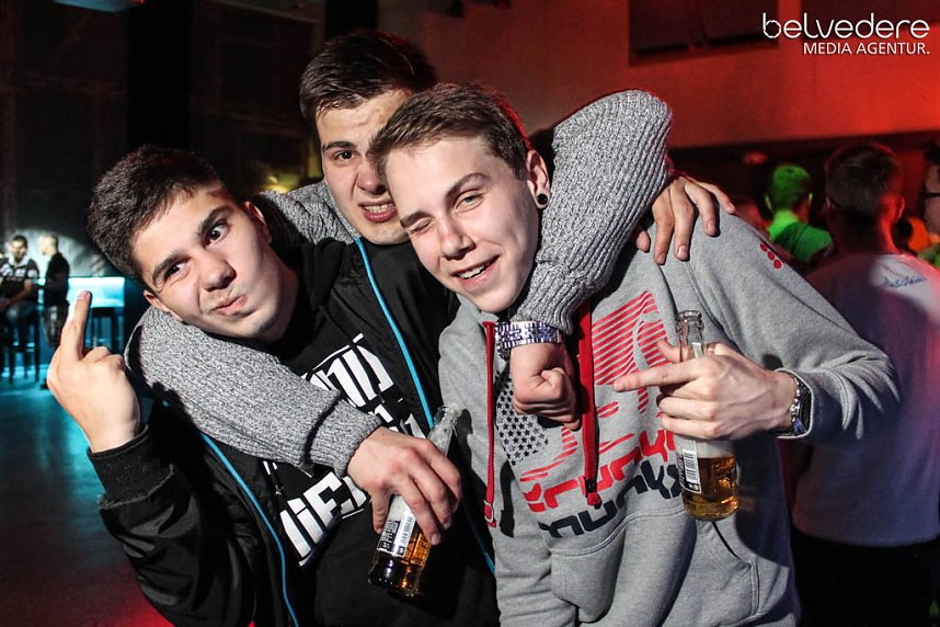 Party im Jugenclubhaus