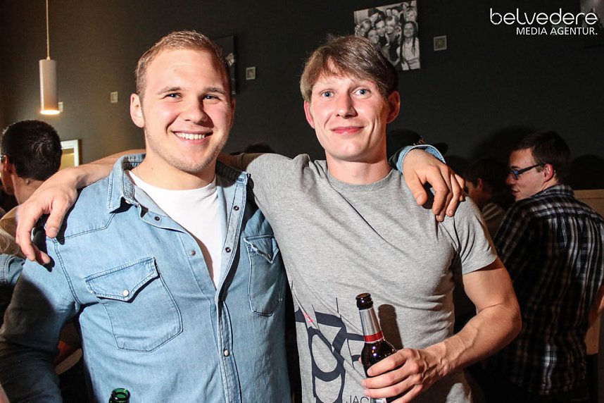 Party im Jugenclubhaus