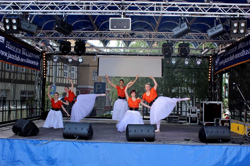 Die Eleven des Tanzstudio Radeva