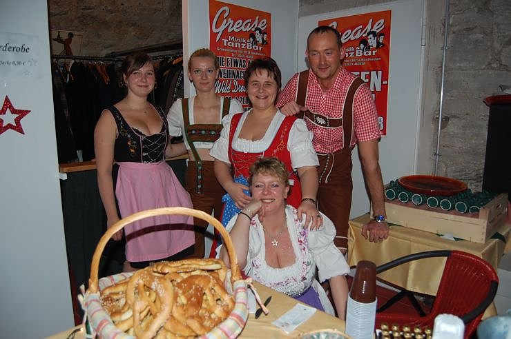 H&uuml;tten Gaudi im Grease.NNZ-City Scout on Tour