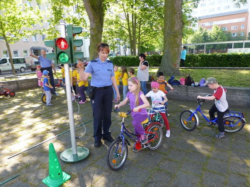 Spielerisch lernen und erziehen