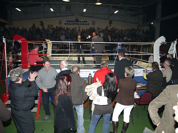 Abschied in der Halle