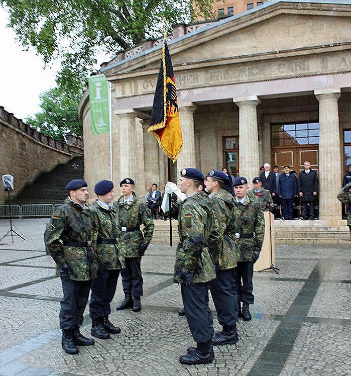 &Ouml;ffentliche Vereidigung in Sondershausen