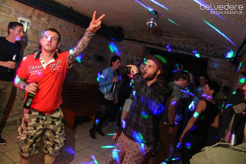 Party im Jugendclubhaus