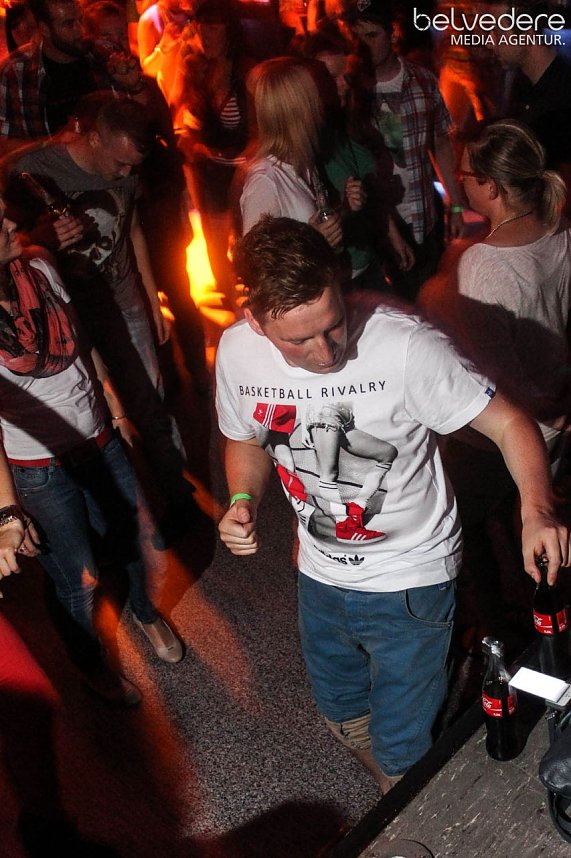 Party im Jugenclubhaus