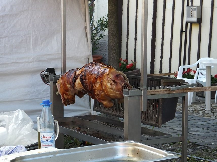 Zwei Feste in Wei&szlig;ensee