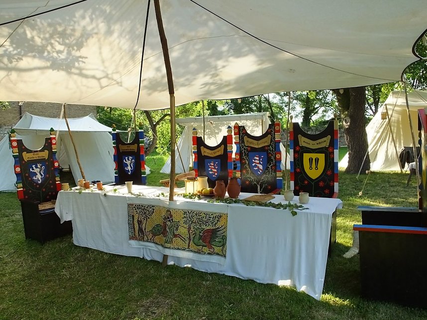 Zwei Feste in Wei&szlig;ensee