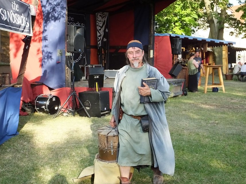 Zwei Feste in Wei&szlig;ensee