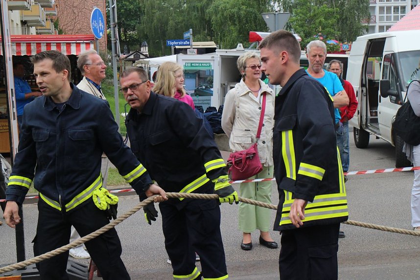 Zweites Nordh&auml;user Stra&szlig;enbahnziehen