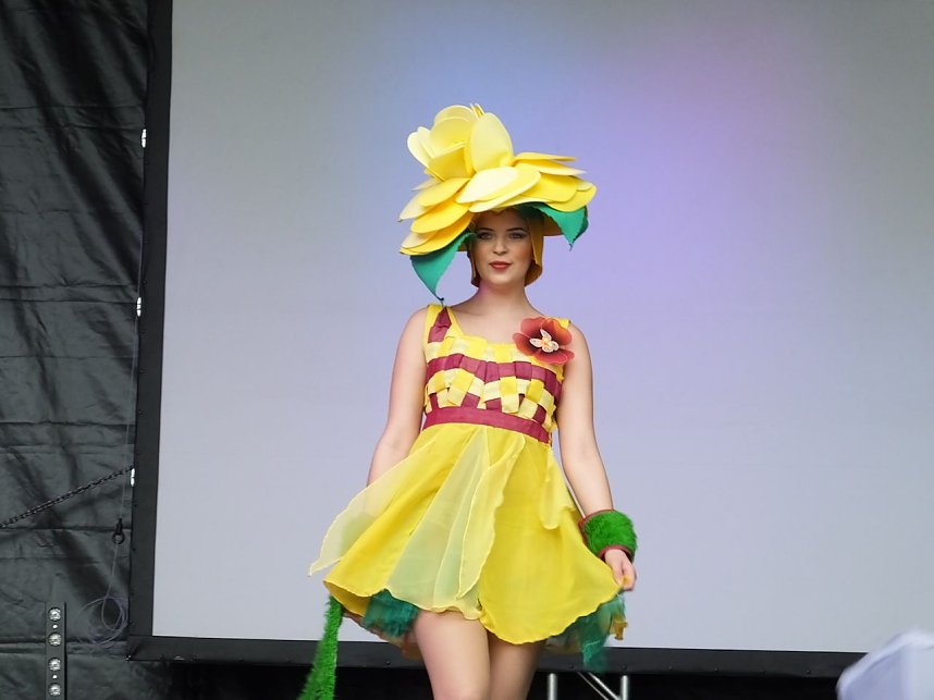 Flower Power beim Rolandsfest