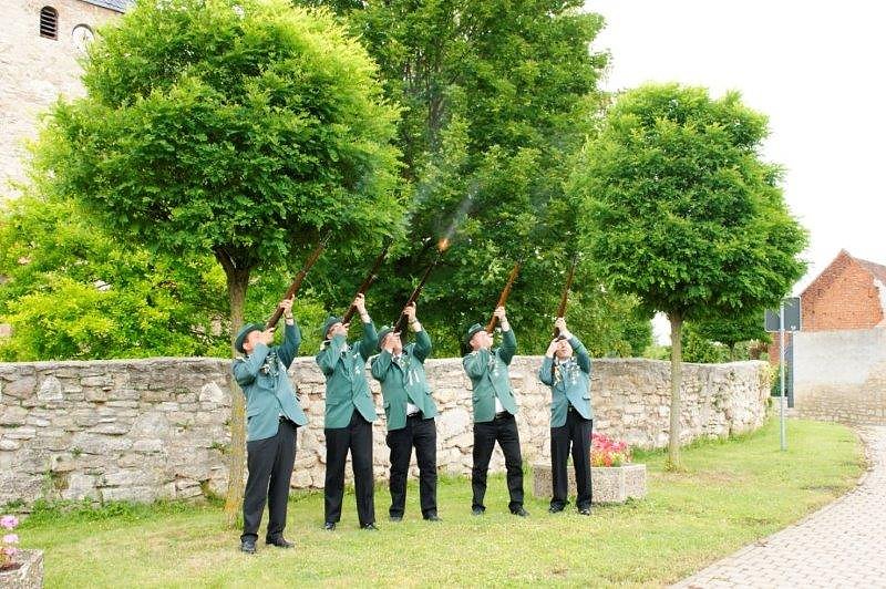 Sch&uuml;tzenfest in Obergebra