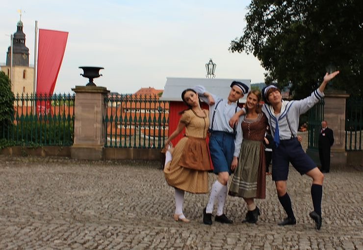 Prominente Premiereng&auml;ste