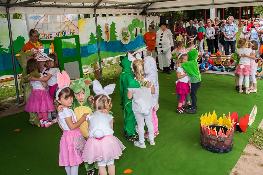 Tolles Programm der "Kleinen Strolche"