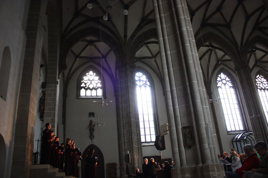 Auftritt der Ch&ouml;re im Dom