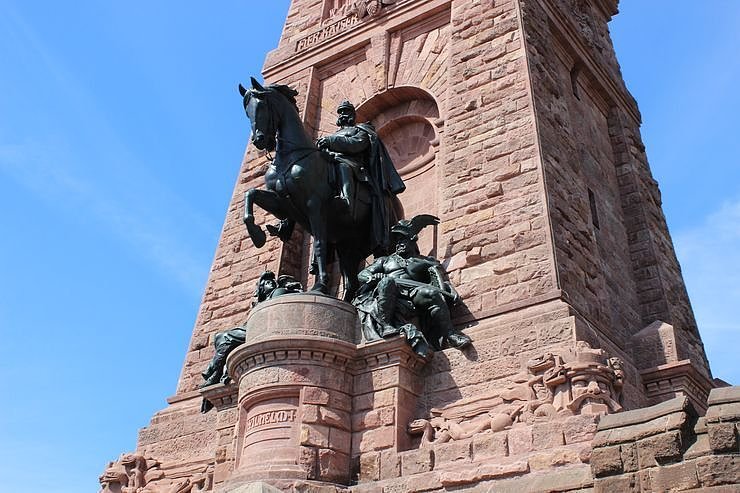 Kyffh&auml;userdenkmal &uuml;bergeben