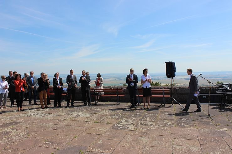 Kyffh&auml;userdenkmal &uuml;bergeben