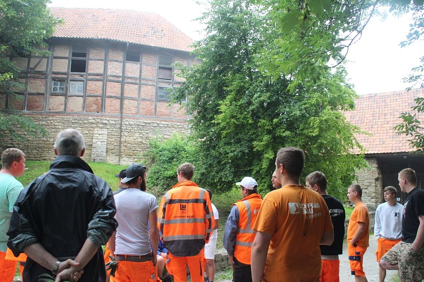 Arbeitseinsatz auf Burg Lohra