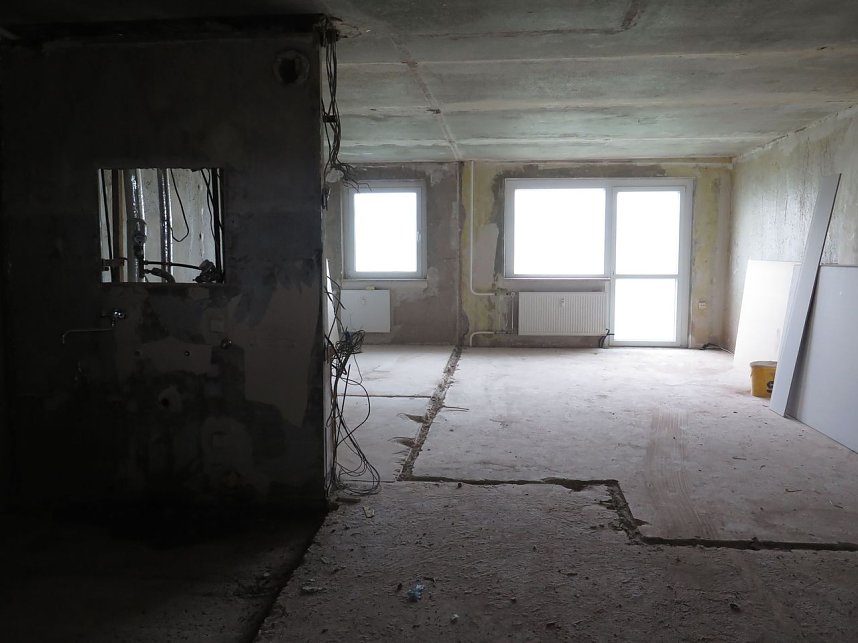 Seniorenwohnen am Aueblick: Blick in eine noch offene Wohnung