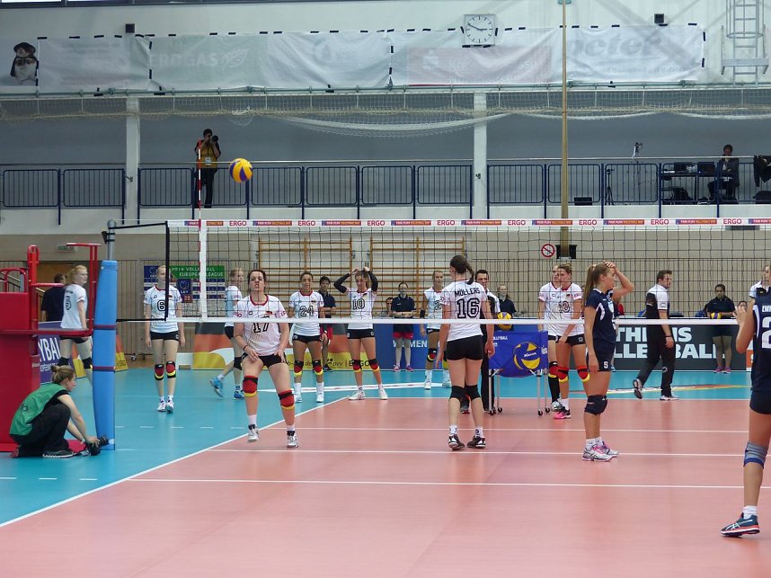 Volleyball in der Wiedigsburghalle