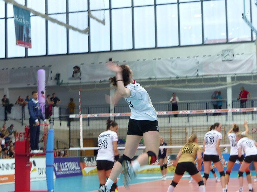 Volleyball in der Wiedigsburghalle