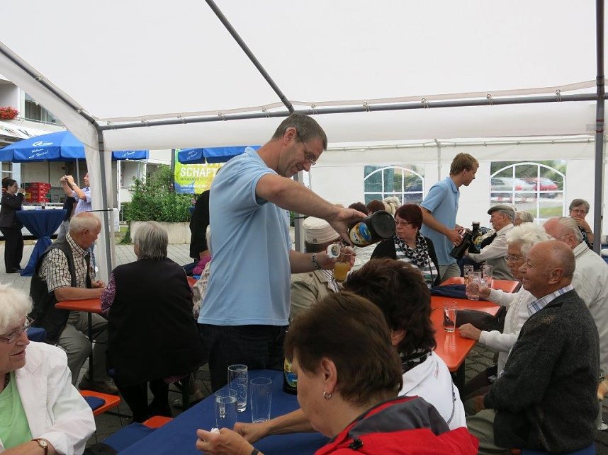 Nachbarn feierten mit der WBG