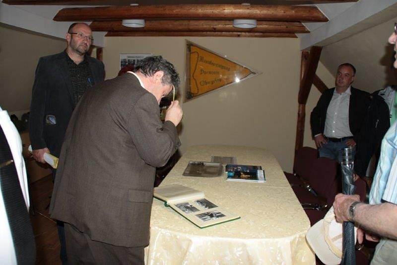 In Obergebra umgesehen