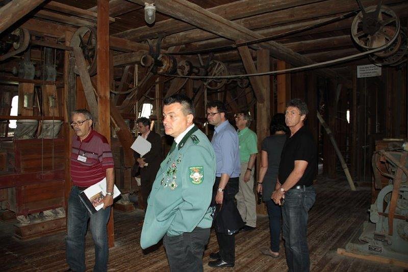 In Obergebra umgesehen