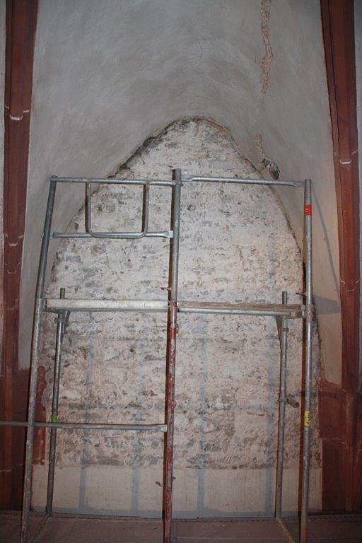 Im Innern eine Baustelle: Blasiikirche