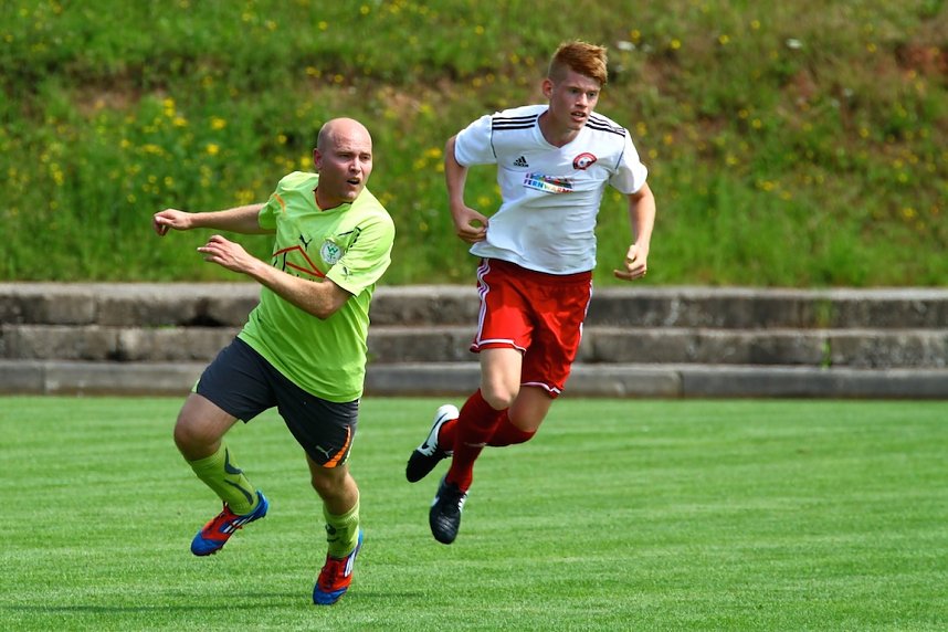 Wacker gegen Wacker gegen Wacker