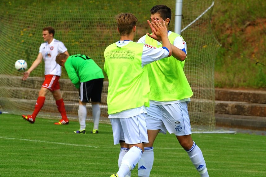 Wacker gegen Wacker gegen Wacker