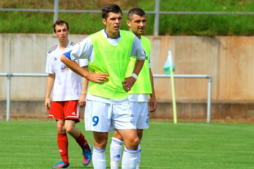 Wacker gegen Wacker gegen Wacker