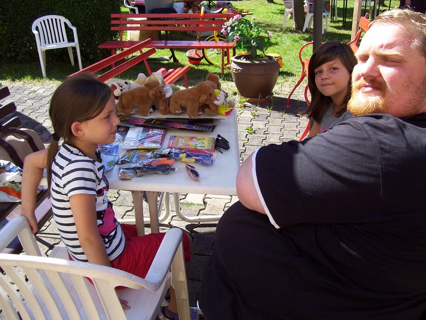 Basar und Tr&ouml;delmarkt