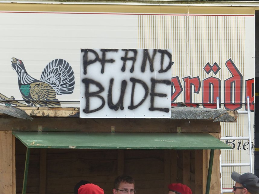 Tauziehen an der Helme