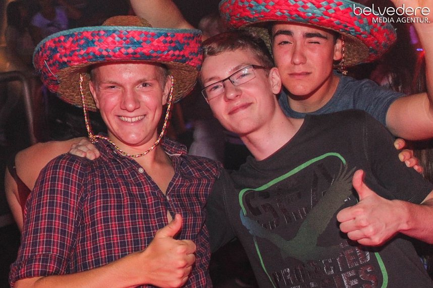 Party im Nordh&auml;user Sax