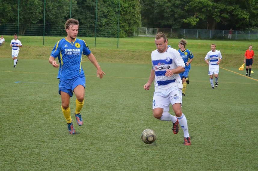 2:0-Sieg zum Einstand gegen Eisenberg