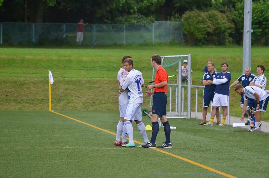 2:0-Sieg zum Einstand gegen Eisenberg