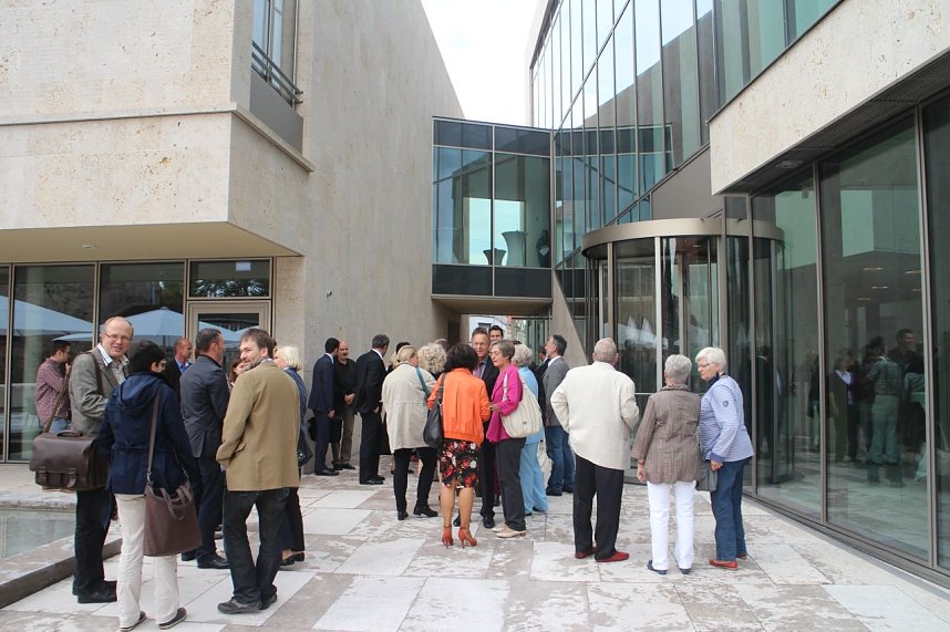 B&uuml;rgerhaus er&ouml;ffnet