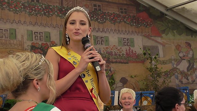Erster Tag Bauernmarkt in Kallmerode