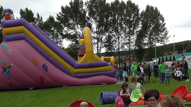 Erster Tag Bauernmarkt in Kallmerode