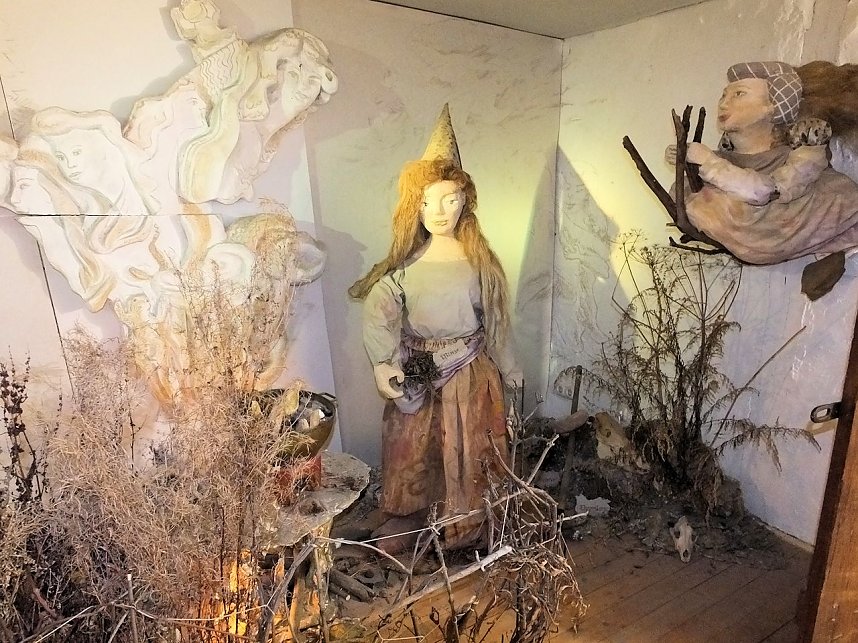 Sch&auml;tze im Schloss Ballenstedt