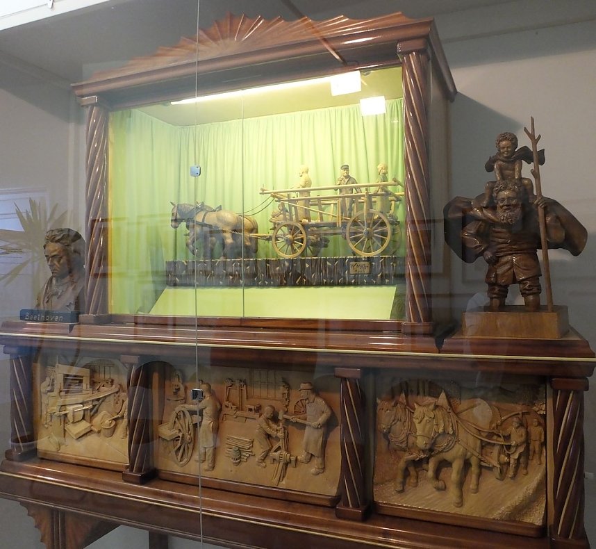 Sch&auml;tze im Schloss Ballenstedt