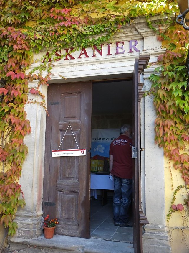Sch&auml;tze im Schloss Ballenstedt