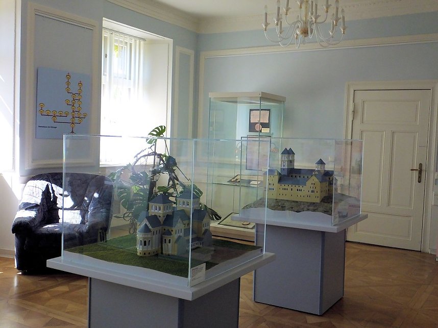 Sch&auml;tze im Schloss Ballenstedt