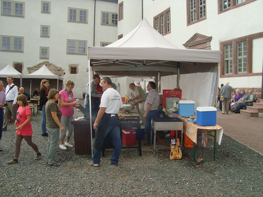 Vorbereitungen auf Schloss Heringen