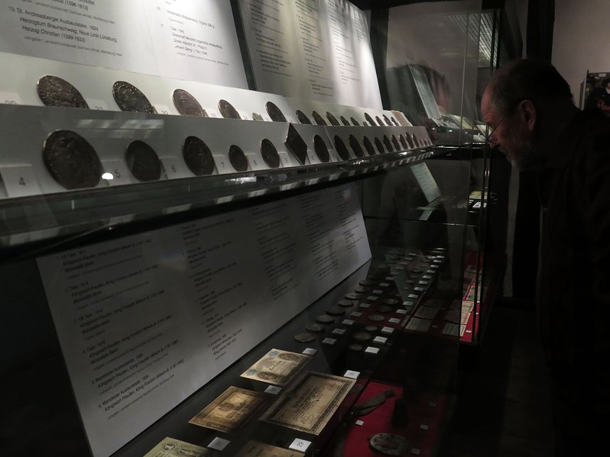 Interessante Ausstellung im Tabakspeicher