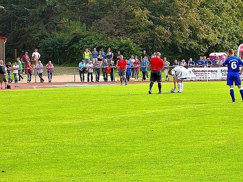 Wacker gewinnt in Meiningen 9:0