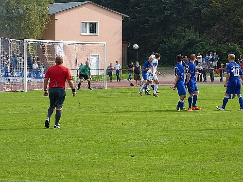 Wacker gewinnt in Meiningen 9:0