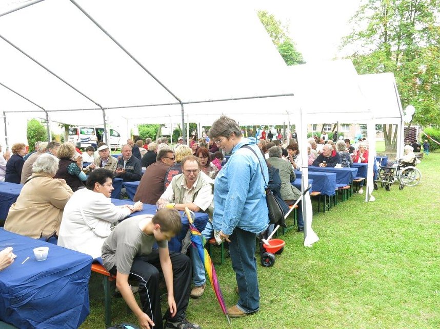 Mit Nachbarn gefeiert