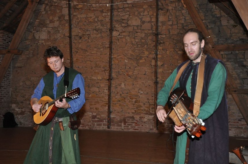 Auftakt in der Burg Lohra