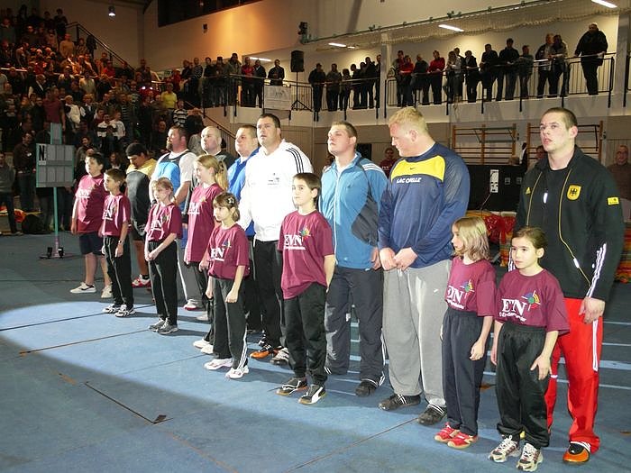 Die M&auml;nner beim Indoor